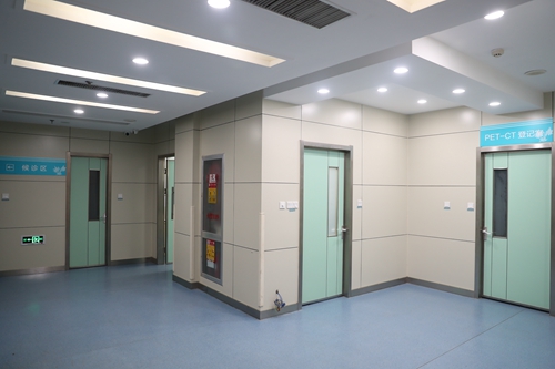 BE8I6320_1704.jpg