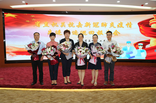 孙元婧照片_副本.jpg