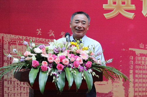 山大二院党委书记袁魁昌_副本.jpg
