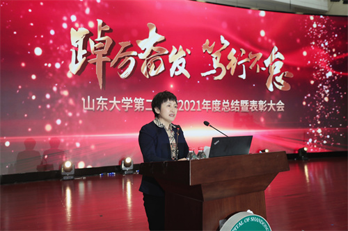 柳丽华_副本